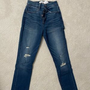 Abercrombie & Fitch high rise skinny ankle curve love fit
